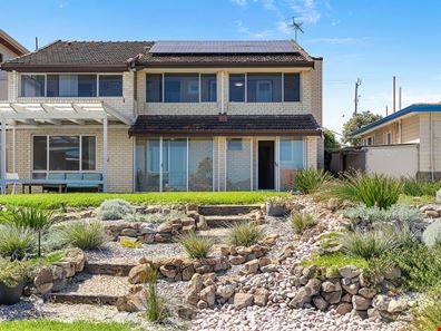 82 Flora Terrace, Watermans Bay WA 6020