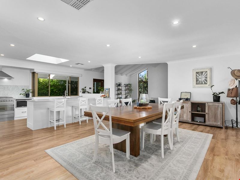 22 Billings Way, Winthrop WA 6150