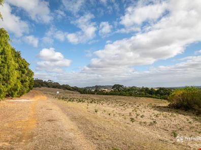 Lot 211 Stewart House Hill, Kronkup WA 6330