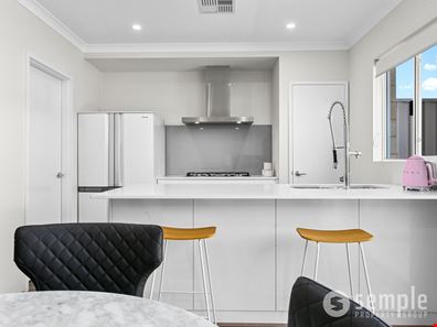 31 Mitta Street, Hammond Park WA 6164