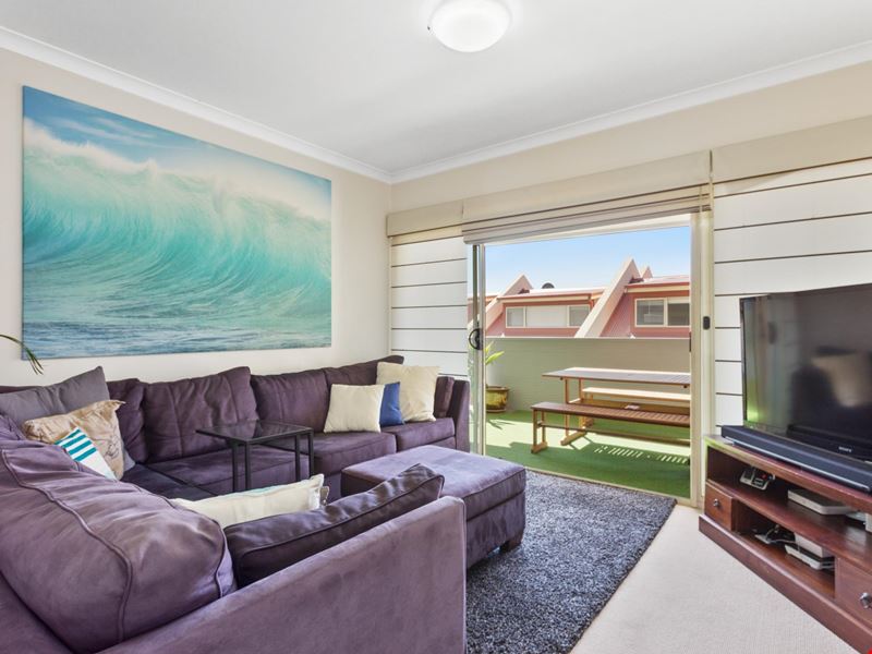 10/80 Stirling Highway, North Fremantle WA 6159
