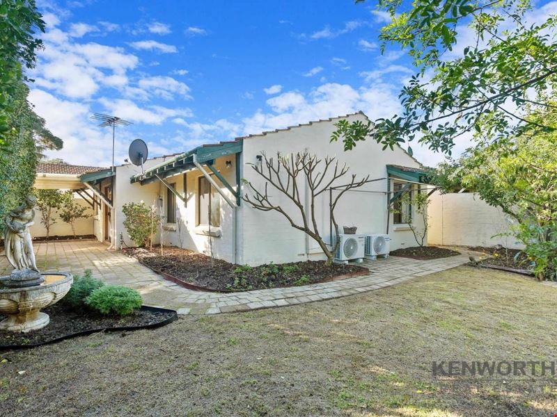 2 /135 Petra Street, East Fremantle WA 6158