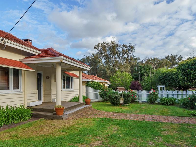 28 East Street, Guildford WA 6055
