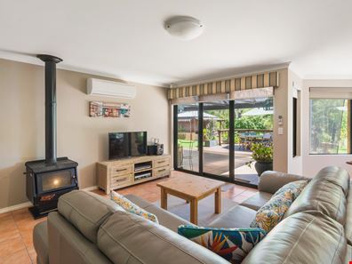 10 Farm House Court, Bovell WA 6280