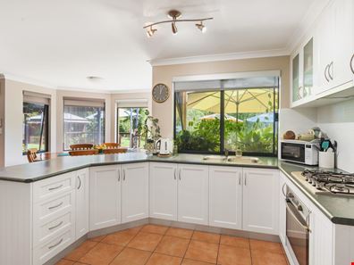 10 Farm House Court, Bovell WA 6280