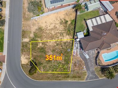 14a Galleon Road, Beldon WA 6027