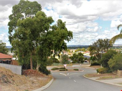 4 Brandon Mews, Parmelia WA 6167