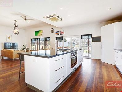 6 Williams Road, Narrogin WA 6312