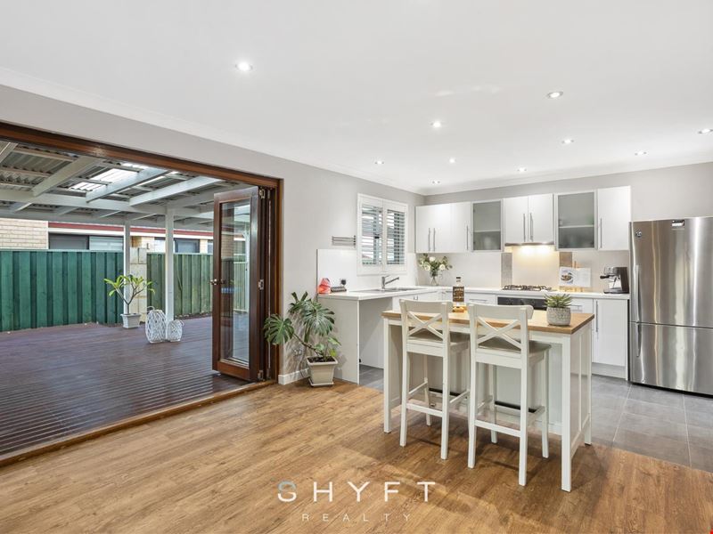 68 Bellport Parade, Mindarie WA 6030