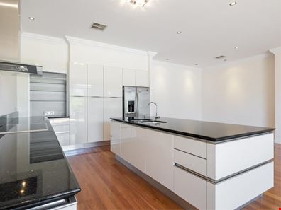 9 Old Belvidere Promenade, East Perth WA 6004