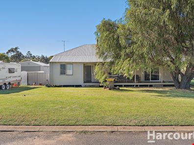 26 Paull Street, Furnissdale WA 6209