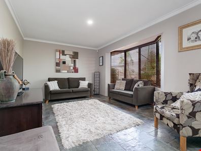 28 Manberry Way, Yangebup WA 6164