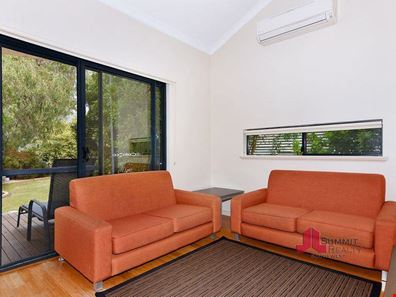 24/7 Panorama Drive, Preston Beach WA 6215