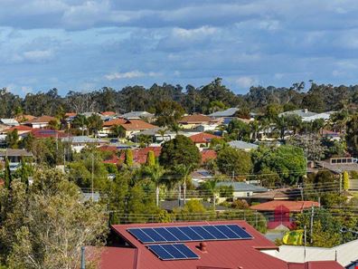 2/10 Slee Place, Withers WA 6230