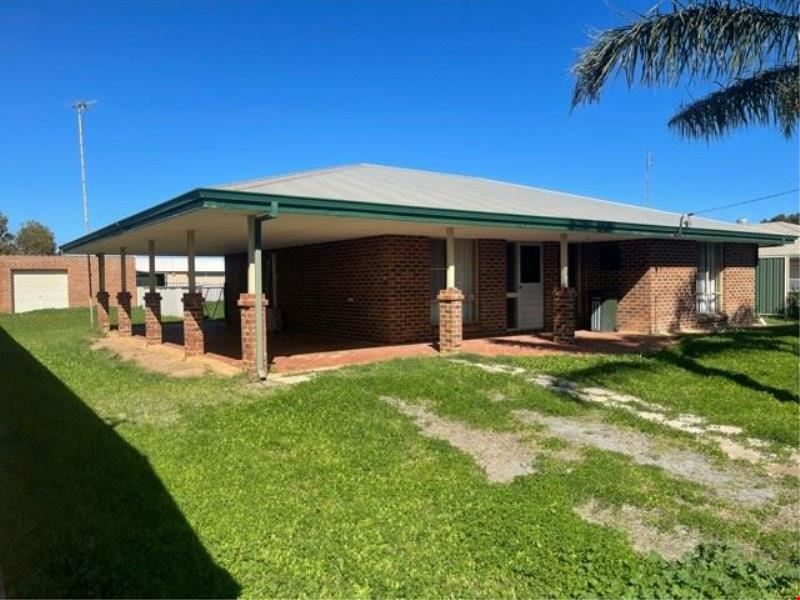 23 Clementina Rd, Dongara WA 6525
