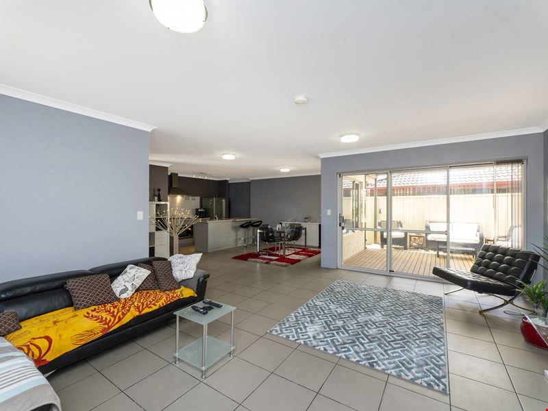 124B Parkin Street, Rockingham WA 6168