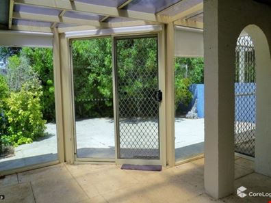 7 Billabong Way, Mount Nasura WA 6112