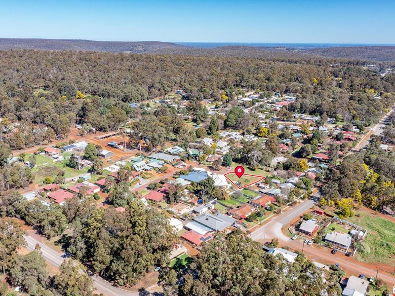 9 Mcneil Grove, Jarrahdale WA 6124