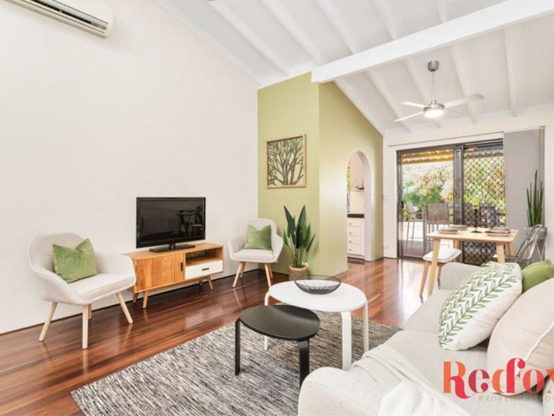 4/306 Grand Promenade, Dianella WA 6059