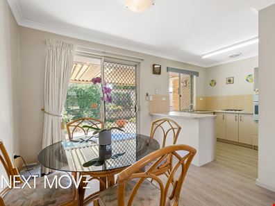 4/15 Truslove Close, Willagee WA 6156