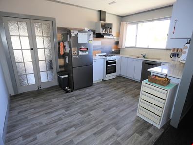 35 Gordon Adams Rd, Kambalda East WA 6442