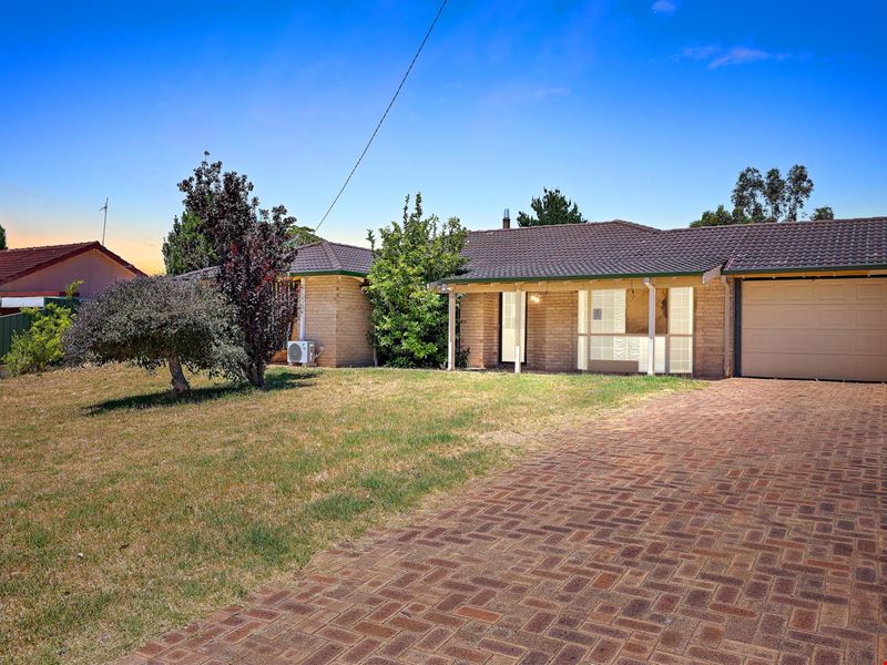 10A Hutton Road, Capel WA 6271