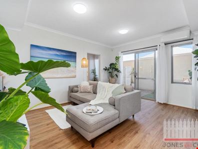 2/10 Padbury Terrace, Midland WA 6056