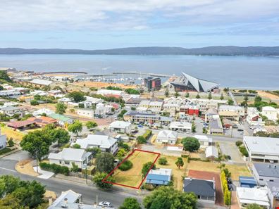 53 Earl Street, Albany WA 6330