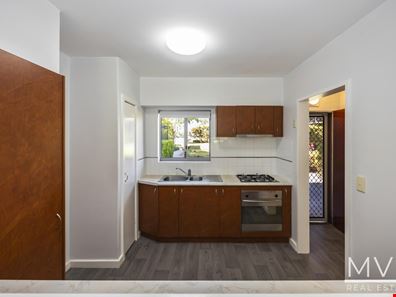 21/15 Friar John Way, Coolbellup WA 6163