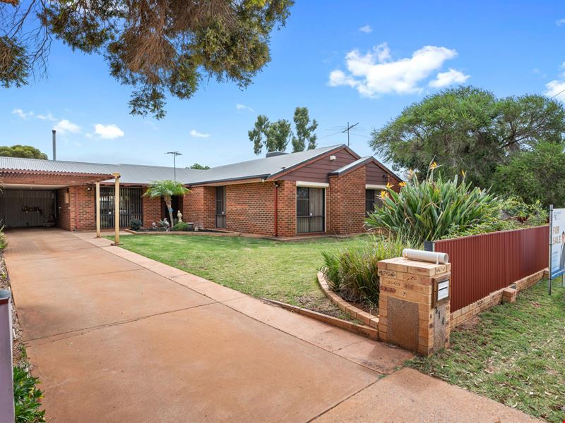 214 Hare Street, West Lamington WA 6430