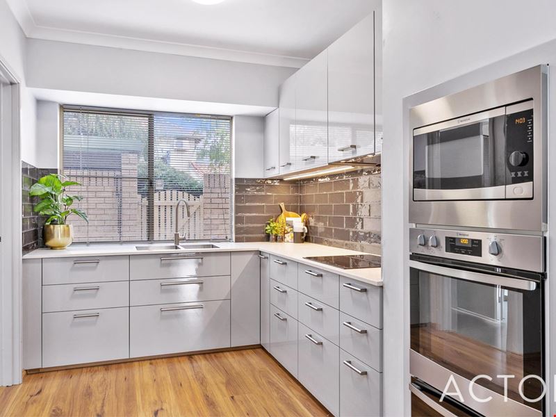 8/2 Railton Place, Dianella WA 6059