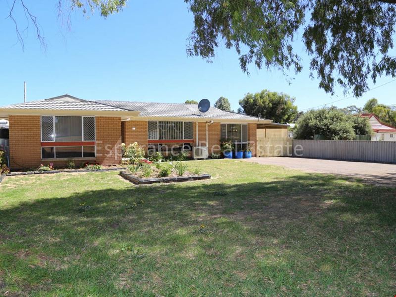 40 Hamersley Street, Esperance WA 6450