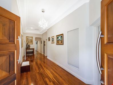 29 Bricknell Road, Attadale WA 6156