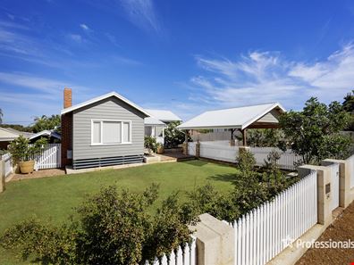 54 Dorothy Street, Geraldton WA 6530