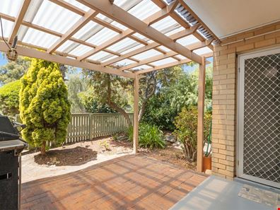 4/26 Thurlow Avenue, Yokine WA 6060
