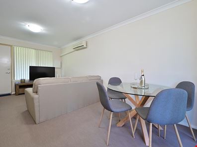 6/80-82 Henley St, Como WA 6152