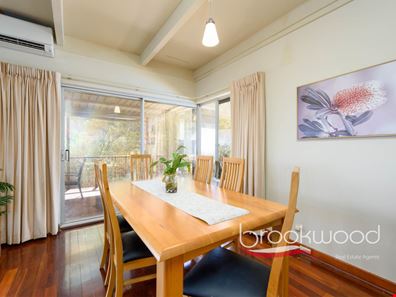 2 Nalya Place, Swan View WA 6056