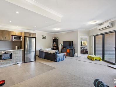 54/6 Walsh Loop, Joondalup WA 6027