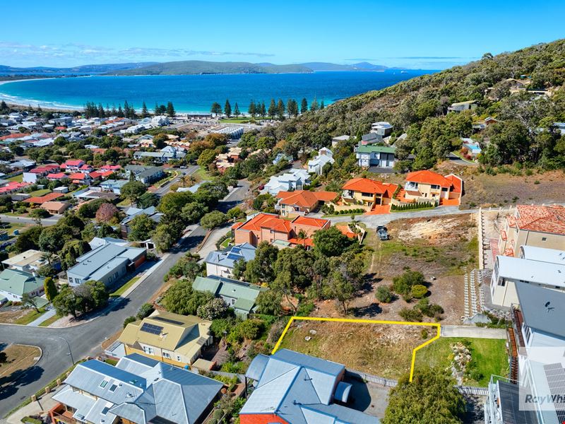 42A Hare Street, Middleton Beach WA 6330