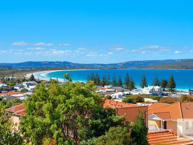 42A Hare Street, Middleton Beach WA 6330