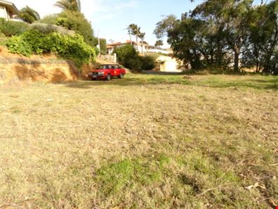 25 Magill St, Australind WA 6233