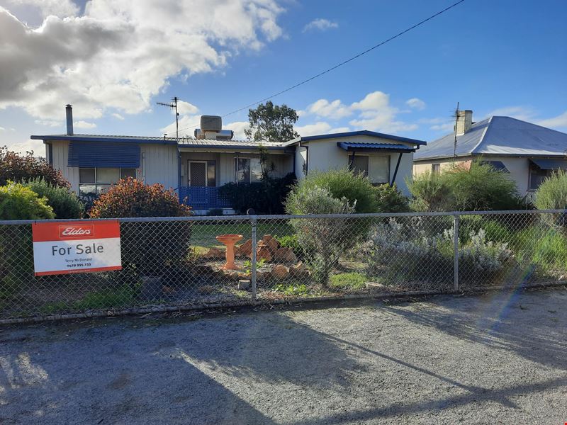 47 MacPherson Street, Carnamah WA 6517