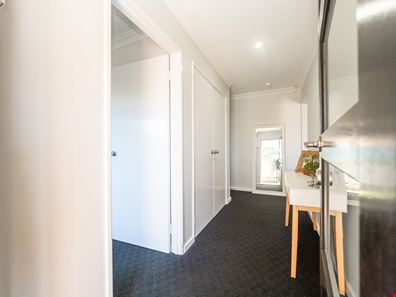 22A Gemini Way, Carlisle WA 6101