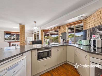 31 River Drive, Cape Burney WA 6532