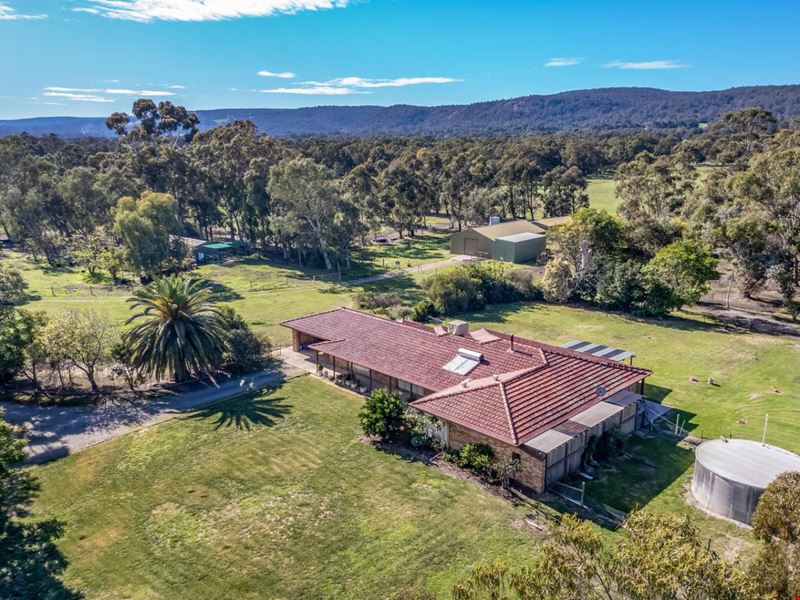 267 Hardey Road, Serpentine WA 6125