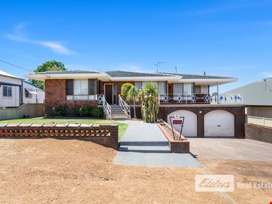 6 Hutton  Street, Collie WA 6225