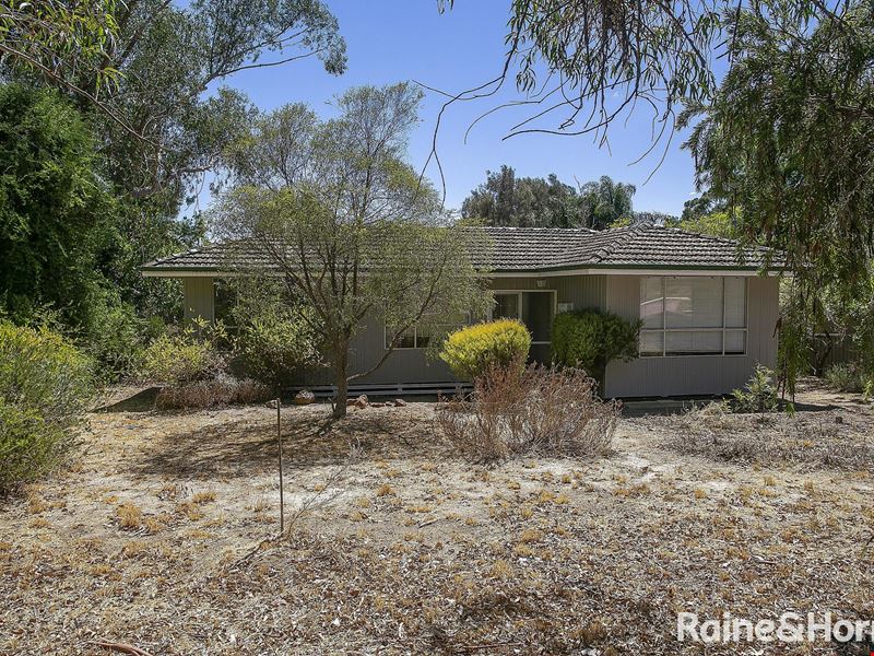 4225 Thomas Street, Chidlow WA 6556