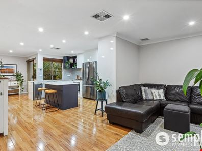 11 Larkspur Cross, Yangebup WA 6164