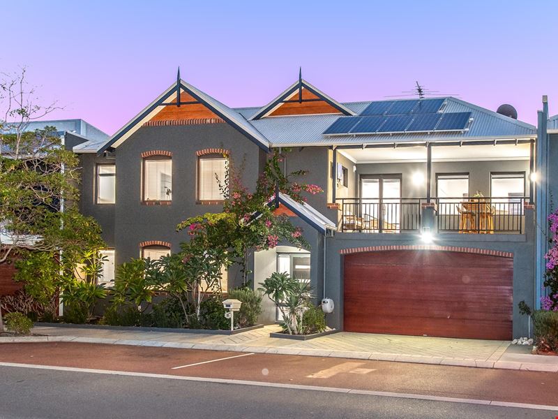 18 Pensioner Guard Road, North Fremantle WA 6159
