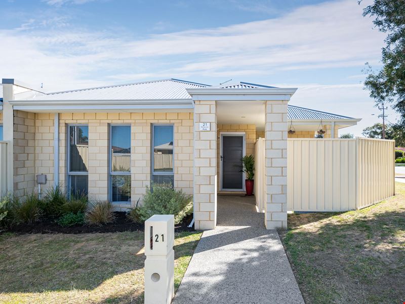 21 Macquarie Avenue, Padbury WA 6025
